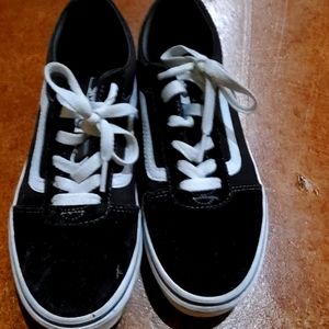 Boys Van's shoes